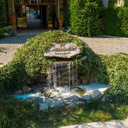 Апартхотел Cascadas Family Слънчев бряг