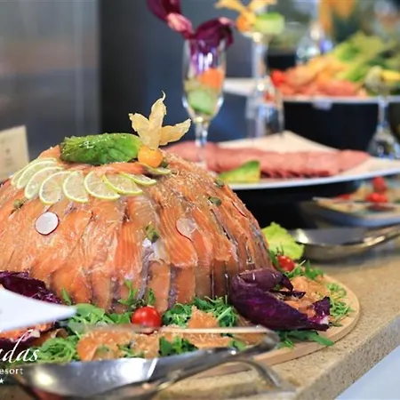 Cascadas Family 4* Слънчев бряг