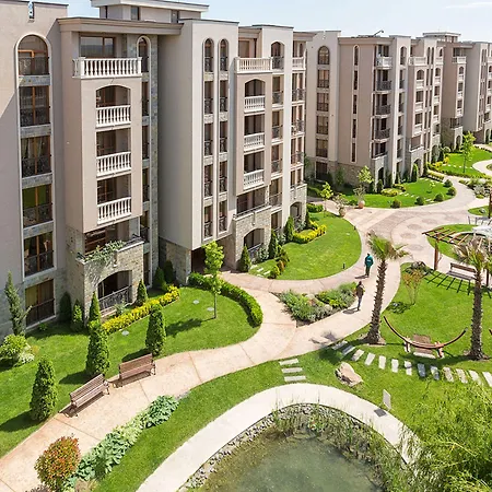 Cascadas Family Апартхотел