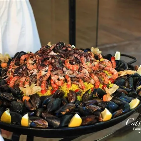 מלון דירות Cascadas Family סאני ביץ'