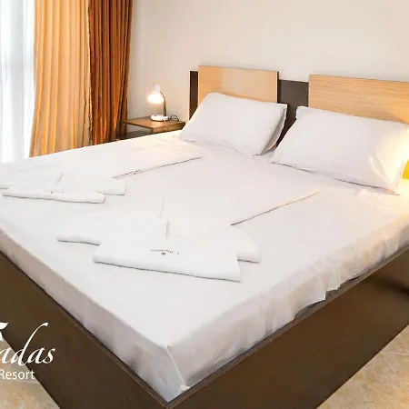 Cascadas Family Resort Aparthotel