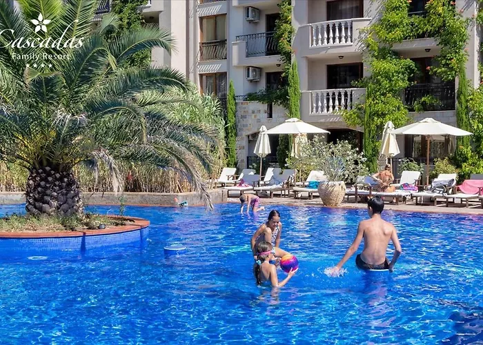 Hotel apartamentowy Cascadas Family