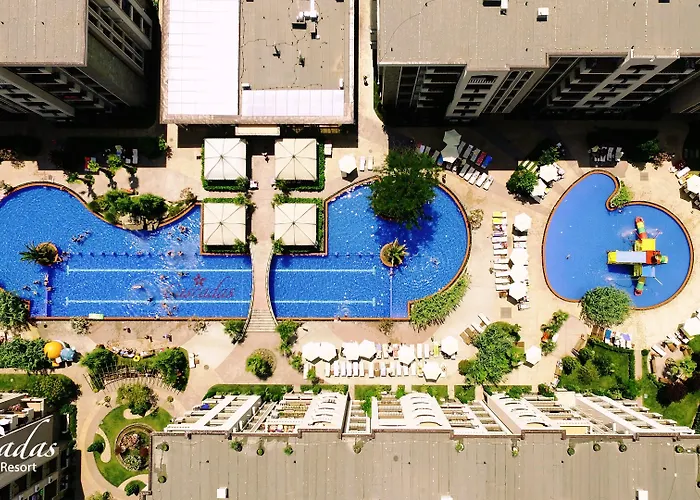 Cascadas Family 4* Słoneczny Brzeg