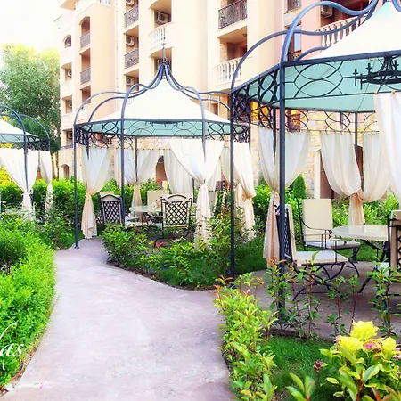 Cascadas Family Apartmanhotel