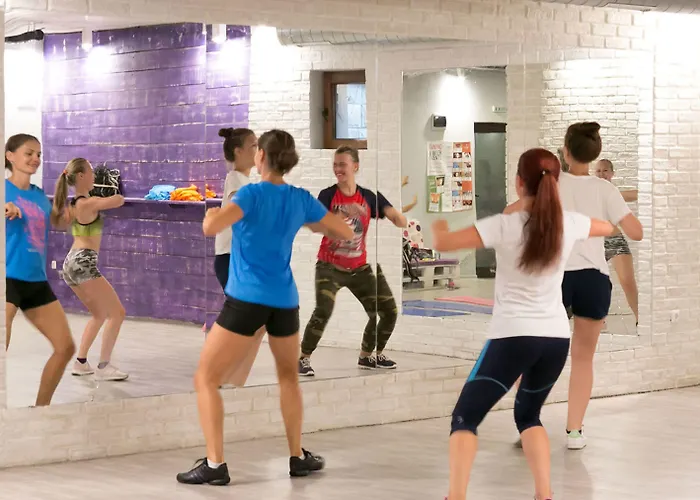 Cascadas Family アパートホテル