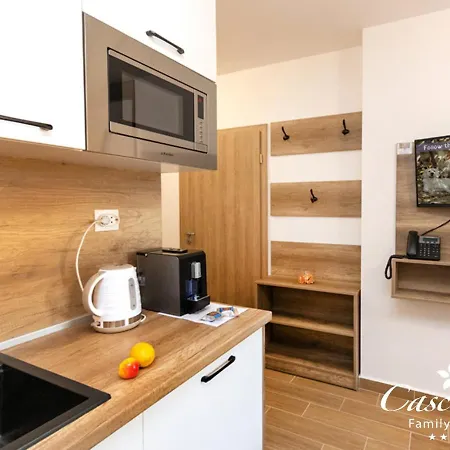 Cascadas Family Apartmanhotel 4*