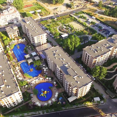 Cascadas Family Apartmanhotel Napospart