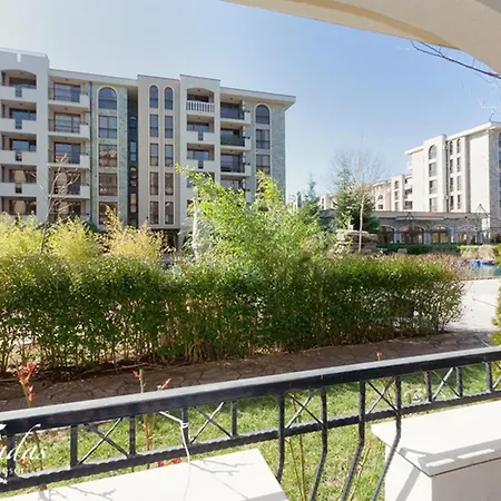 Apartmanhotel Cascadas Family 4*