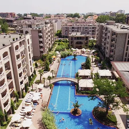 Apartmanhotel Cascadas Family 4*