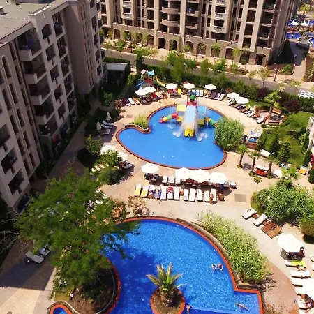 Apartmanhotel Cascadas Family