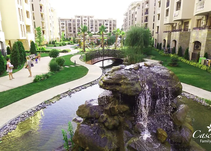 Cascadas Family 4* Słoneczny Brzeg