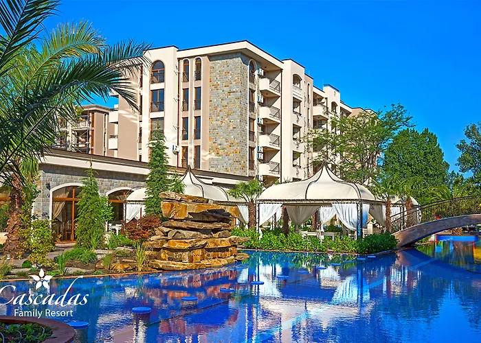 Cascadas Family 4* Słoneczny Brzeg